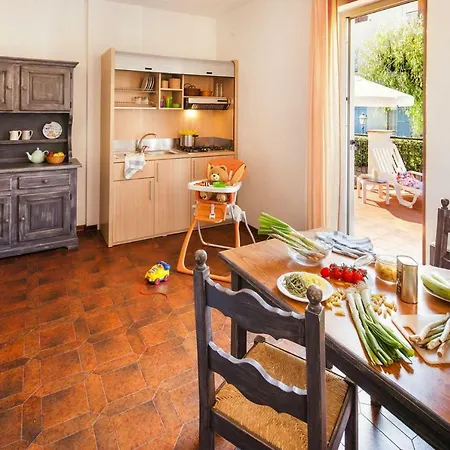 Il Borgo Della Rovere San Bartolomeo Al Mare Ili011004 Cyc Apartment *