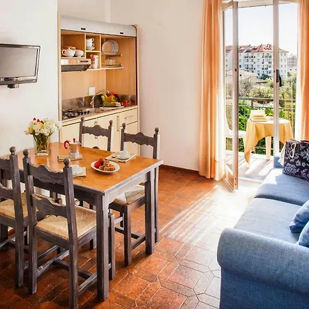 Il Borgo Della Rovere San Bartolomeo Al Mare Ili011004 Cyc Appartement Oneglia